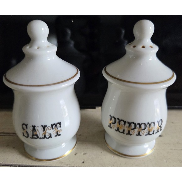 Fitz and Floyd Salt Pepper Shakers Porcelain Vintage - Picture 1 of 4